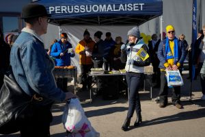 芬蘭2日大選　保守右派正統芬蘭人黨民調升至第2
