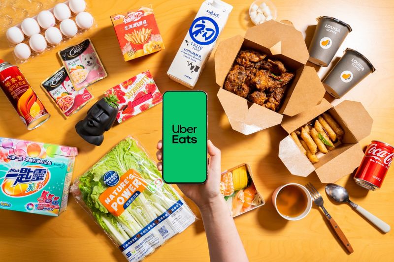 ▲Uber Eats 在4月推出多檔優惠，美食外送輸入優惠碼滿額最高可折80元。(圖／官方提供)