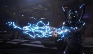 DC全新超級英雄《藍甲蟲》登場　穿毀滅世界盔甲保護宿主
