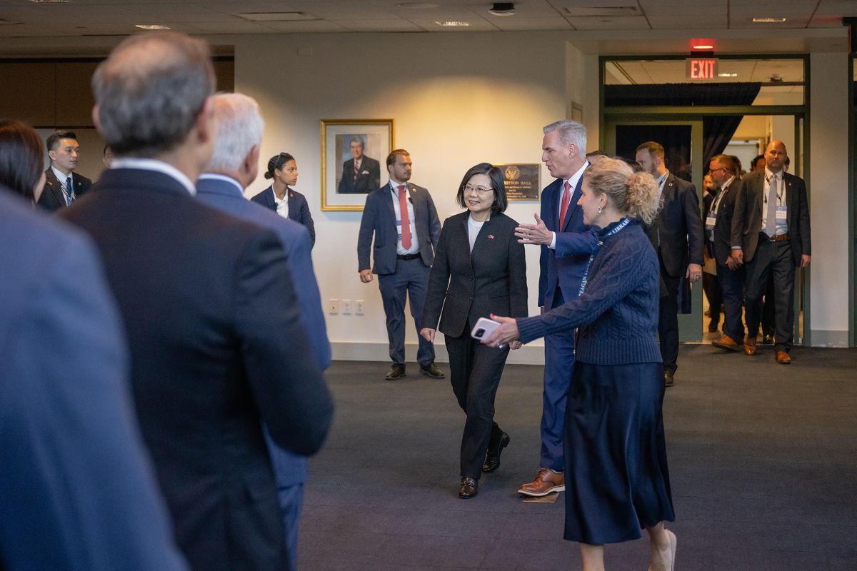 ▲蔡英文在洛杉磯雷根圖書館與麥卡錫會面，被認為是台灣外交的大突破。（圖／總統府提供）