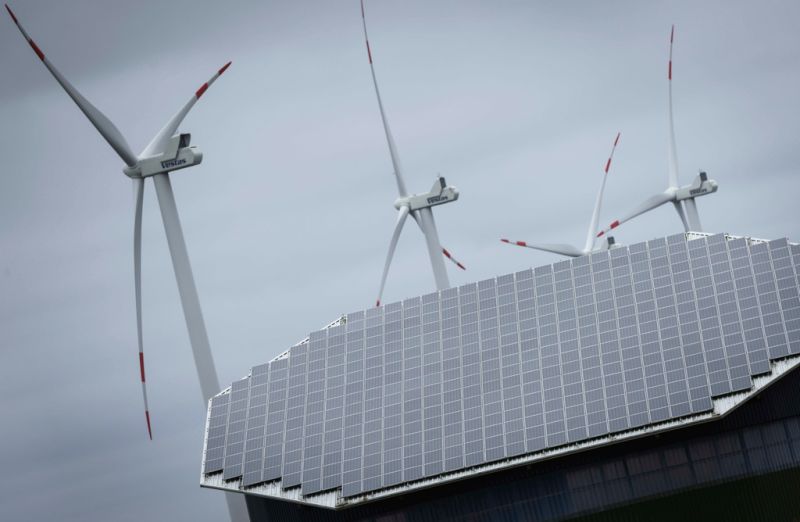 ▲歐盟的《綠色新政產業計畫》（GDIP），要更快速更大力地推動能源轉型，支持戰略性綠能產業。（示意圖／美聯社／達志影像）
