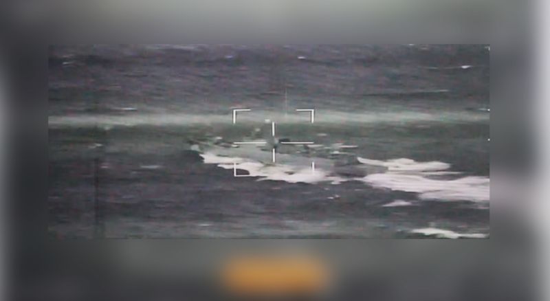 ▲共軍環台軍演,海軍空中兵力監控共軍蘇州艦。(圖/國防部提供)