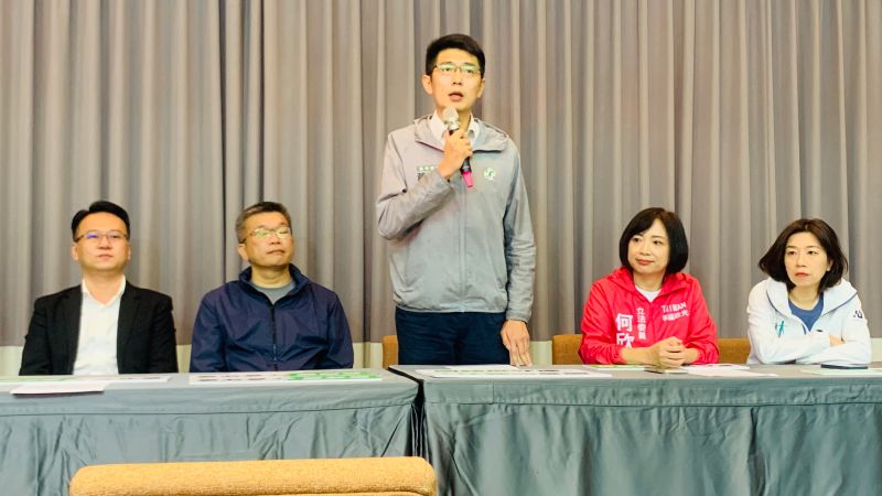 ▲太陽花世代的黃守達,去年連任台中市議員。(圖/記者顏幸如攝,2023.04.09)