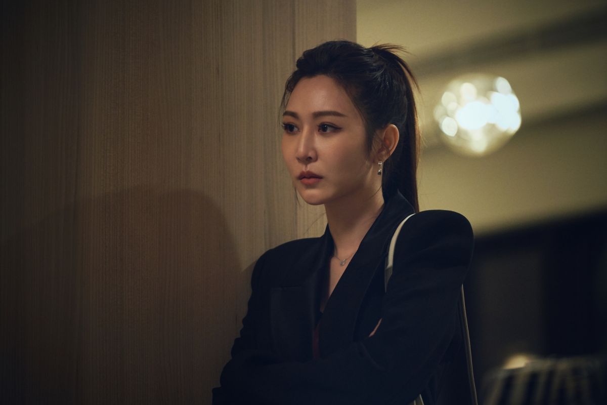 ▲曾莞婷在《親愛壞蛋》以身體交易富豪留住名媛地位。（圖／三立）