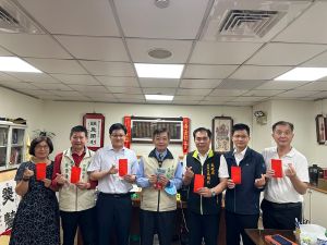 普發6000  台南市民政局長帶頭捐「平民安葬專戶」助公益
