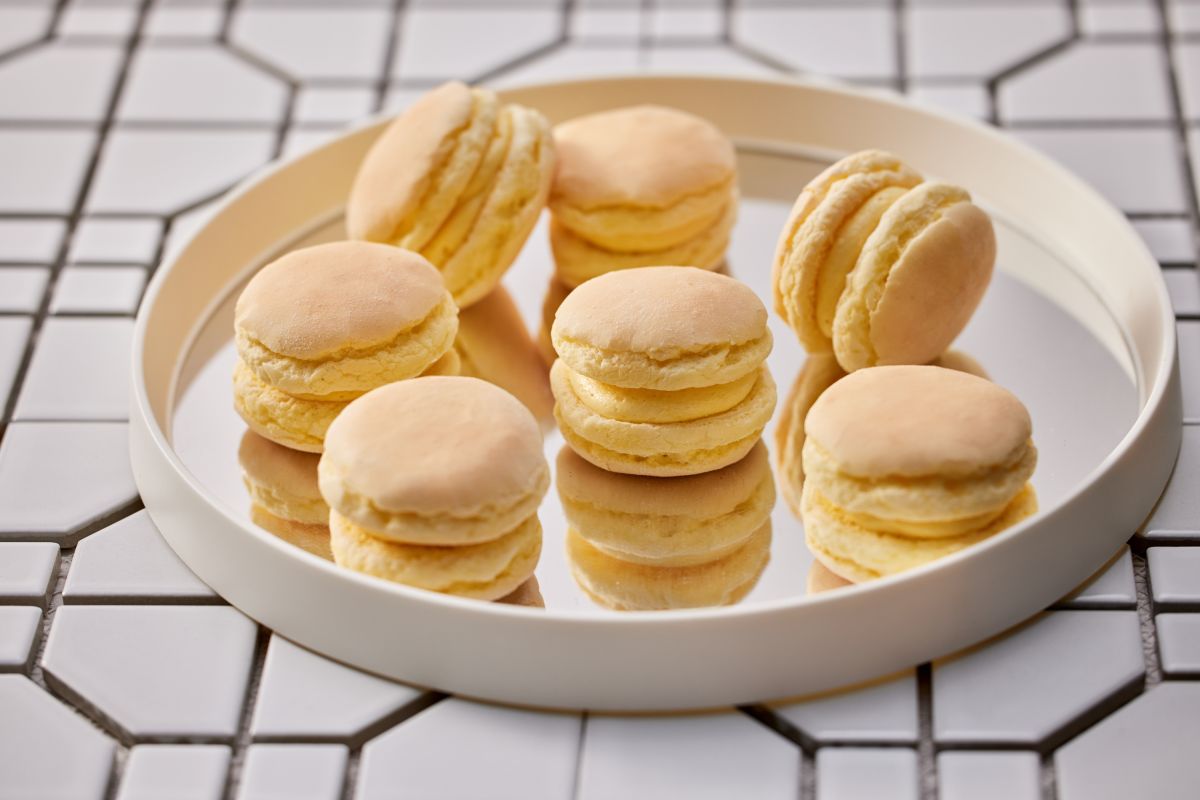 ▲不二糕餅新品芙令卡上市，柔軟蓬鬆的鹹甜口味，顛覆味蕾。（圖／業者提供）