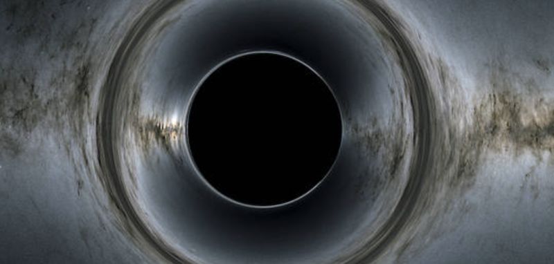 ▲耶魯大學太空學家宣布發現一個巨大的黑洞正在太空中疾馳。（圖／翻攝自NASA）