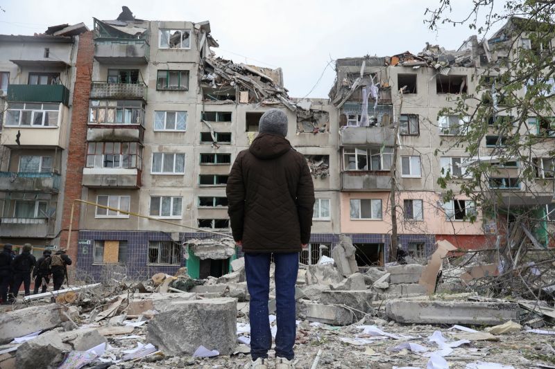 ▲俄羅斯猛烈砲轟烏克蘭東部城市斯拉夫揚斯克。（圖／美聯社／達志影像）