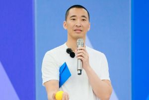 ▲黃立行淡出演藝圈多年。(圖/WeTV提供) ▲黃立行淡出演藝圈多年。(圖/WeTV提供)