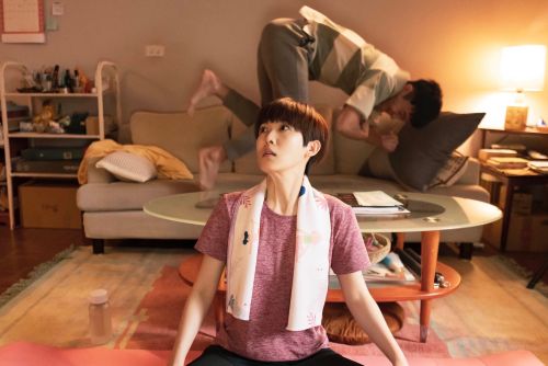 ▲劉冠廷與孫可芳(前)主演的《聖筊》入選世界公視大展。(圖/公視) ▲劉冠廷與孫可芳(前)主演的《聖筊》入選世界公視大展。(圖/公視)