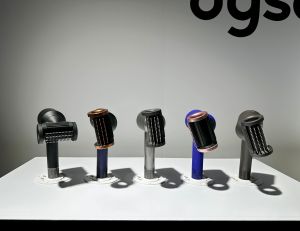Dyson Supersonic吹風機HD15。(圖/記者周淑萍攝) ▲Dyson Supersonic吹風機HD15。(圖/記者周淑萍攝)