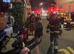 桃園中壢驚傳瓦斯氣爆！ 一家9口燒燙傷　34名消防員到場馳援
