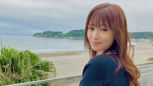 ▲深田恭子傳擁有男友杉本宏之價值數十億日圓的股票,男方竟回應「我已經報恩了!」疑暗示兩人已分手。(圖/翻攝深田恭子IG) ▲深田恭子傳擁有男友杉本宏之價值數十億日圓的股票,男方竟回應「我已經報恩了!」疑暗示兩人已分手。(圖/翻攝深田恭子IG)