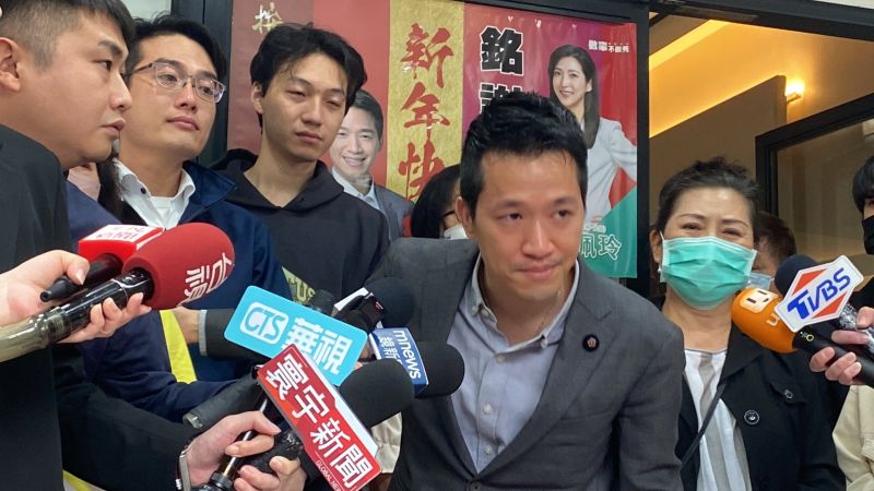 ▲綠色友誼連線少主何志偉初選敗給資深議員王世堅。(圖/記者陳威叡攝,2023.04.20)