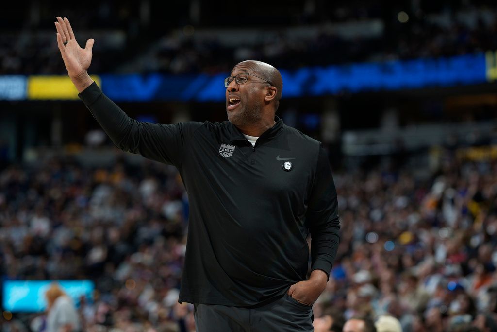 ▲國王隊總教練Mike Brown全票通過獲選年度最佳教練（圖／美聯社／達志影像）