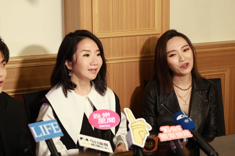 ▲陶晶瑩（左）表示，當初接到節目主持邀請時，本想「自肥」的讓女兒荳荳報名參賽。（圖／《MUSIC MAKER音樂主理人》節目提供）