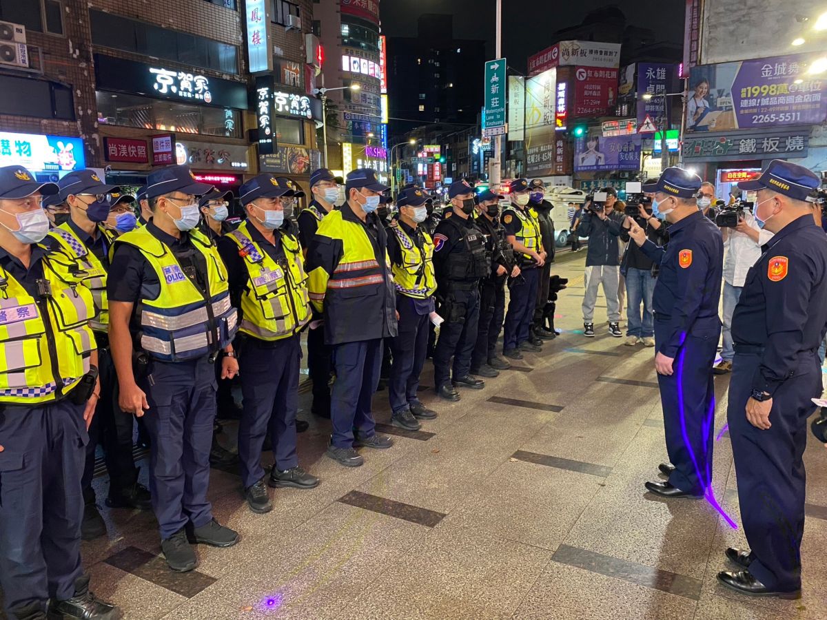 ▲新北市警局昨天舉行聯合擴大臨檢。（圖／翻攝畫面）