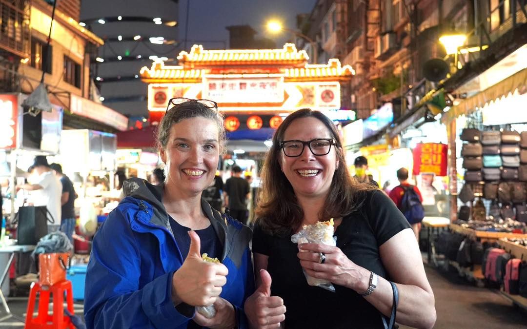 ▲美國在台協會（AIT）主席羅森柏格（右）與處長孫曉雅（左）。（圖／翻攝美國在台協會 AIT）  