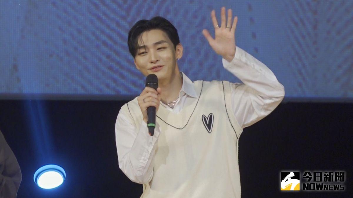 ▲Wanna One隊長尹智聖來台灣舉辦見面會，被現場粉絲特製的應援影片惹哭，承諾會為了粉絲，多次來台工作。（圖／記者朱永強攝影）