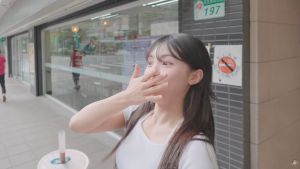 ▲李多慧一下飛機就喝到心心念念的珍珠奶茶,臉上完全藏不住喜悅。(圖/翻攝李多慧YouTube) ▲李多慧一下飛機就喝到心心念念的珍珠奶茶,臉上完全藏不住喜悅。(圖/翻攝李多慧YouTube)