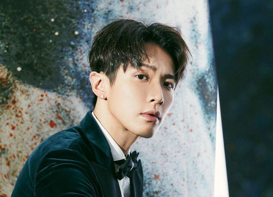 ▲柯震東近日喝完酒後發現被跟拍，竟主動向週刊記者透露因為藝人身分很難談戀愛，還請週刊替他公開徵友。（圖／翻攝自柯震東IG）