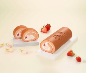 ▲亞尼克草莓奶蓋生乳捲，18cm 525元、12cm 465元。（圖／亞尼克提供）