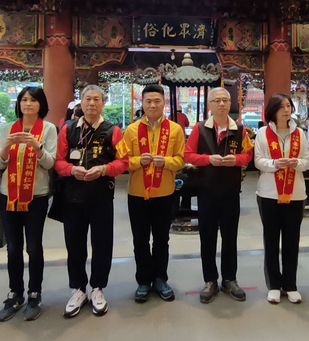 ▲前立委顏寬恒(中者)聲明表示，我無罪，會捍衛個人清白到底(圖／資料照片)