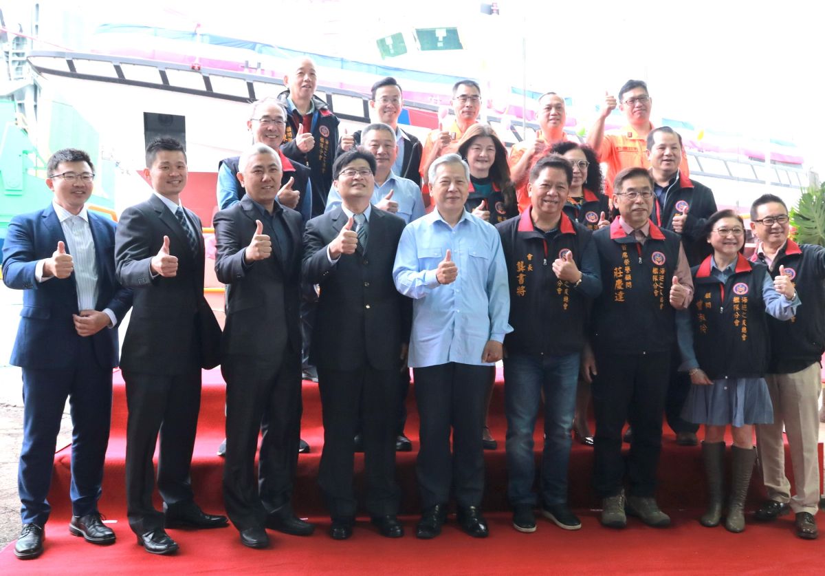 ▲台灣國際造船公司承造海巡署艦隊分署百噸級巡防救難艇下水。(圖／台船公司提供)