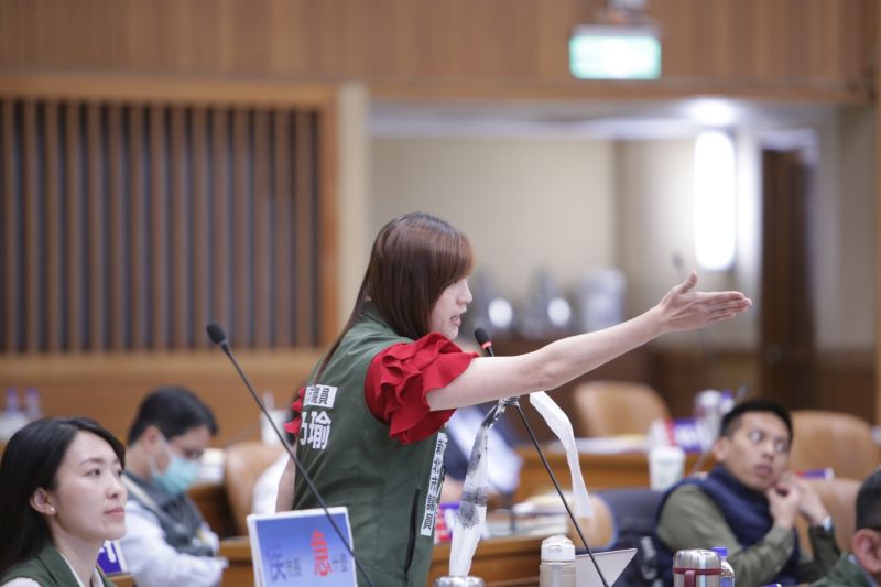 ▲侯友宜爭議不斷,民進黨眾議員針對各項議題提出質疑。(圖/卓冠廷辦公室提供)