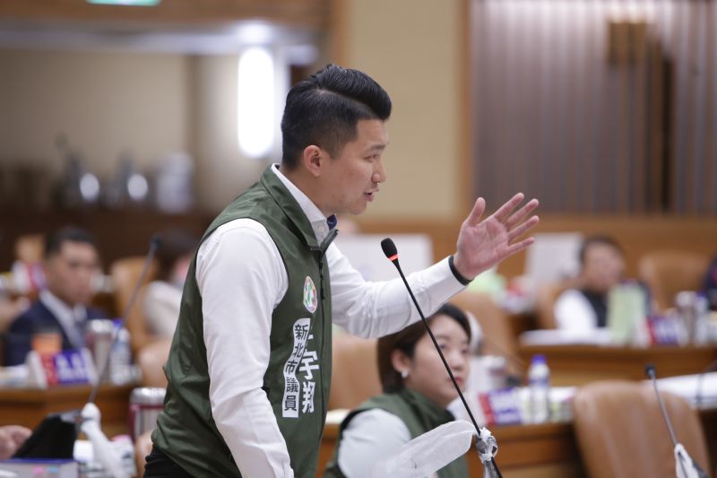 ▲侯友宜爭議不斷,民進黨眾議員針對各項議題提出質疑。(圖/卓冠廷辦公室提供)