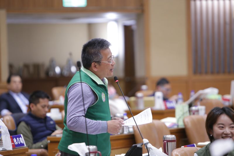 ▲侯友宜爭議不斷,民進黨眾議員針對各項議題提出質疑。(圖/卓冠廷辦公室提供)
