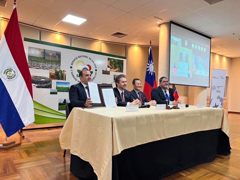 ▲巴拉圭總統大選前夕，台灣與巴拉圭簽署農業合作備忘錄。(圖／外交部提供)
