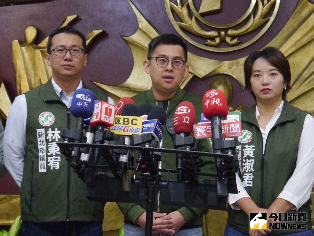 ▲外傳國民黨提前在5月17日徵召2024人選，卓冠廷受訪說證明國民黨落實一邊作假球給郭台銘，一邊為侯友宜做準備。（圖 ／記者吳嘉億攝，2023.04.27）