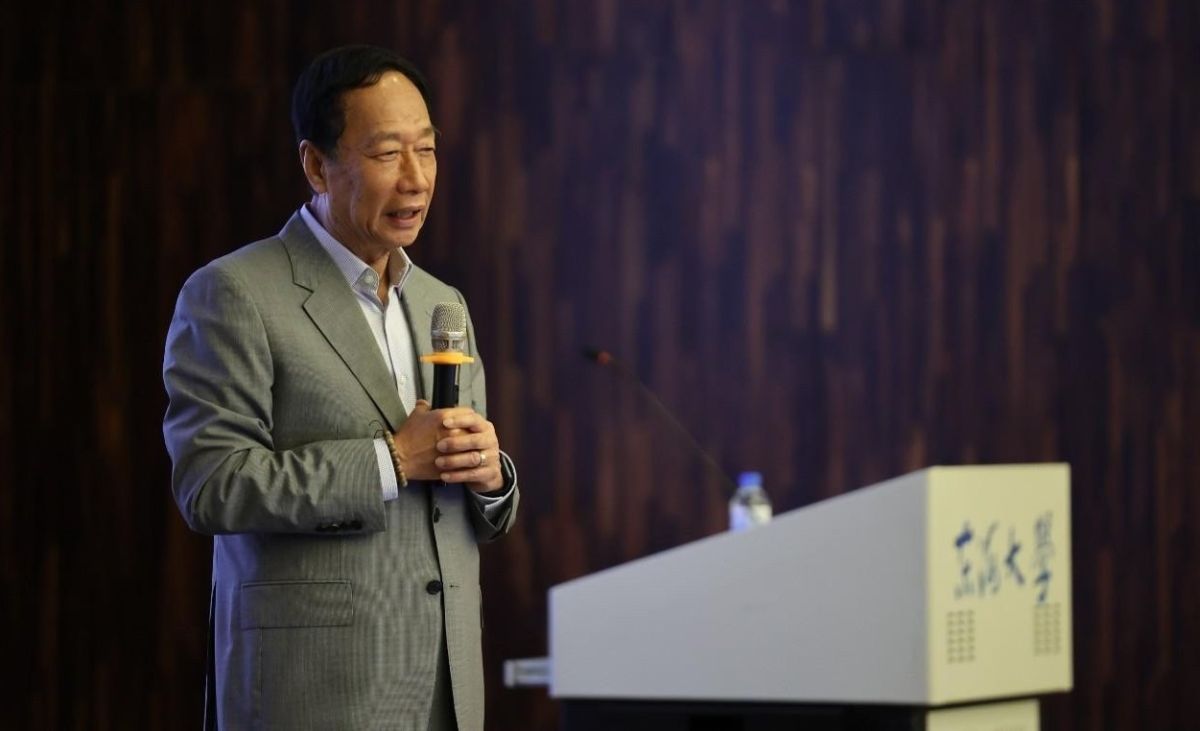 ▲鴻海創辦人郭台銘在臉書發文表示，若當選總統將解密高端疫苗採購公文。（圖／郭台銘辦公室）