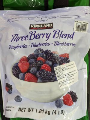 ▲「Kirkland Signature科克蘭冷凍三種綜合莓」正面照片。（圖／食藥署提供）