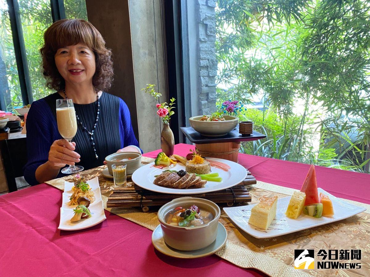 ▲今年寬心園推母親節蔬食套餐，品質升級， 滿足視覺、味覺與健康三重享受。（圖／記者金武鳳攝，2023.4.28)