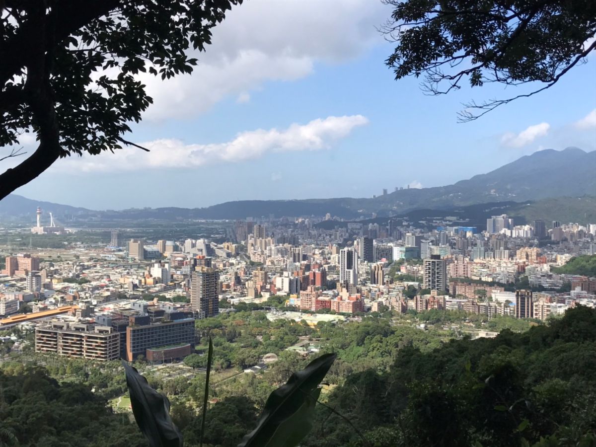 ▲台北市4月總價2500萬元至5000萬元的換屋型產品，交易佔比出現明顯提升。（圖／資料照片）