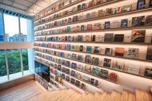 排名為世界最美書店之一的「TSUTAYA BOOKSTORE蔦屋書店」 ▲排名為世界最美書店之一的「TSUTAYA BOOKSTORE蔦屋書店」