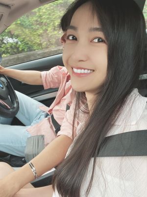 ▲李緻身旁男子疑似是陳麟凱。(圖/翻攝李緻臉書) ▲李緻身旁男子疑似是陳麟凱。(圖/翻攝李緻臉書)