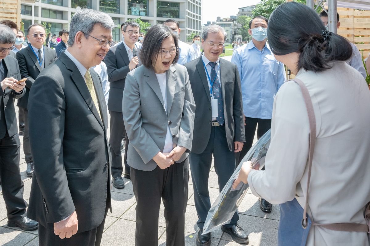 ▲蔡英文、陳建仁、龔明鑫出席「2023地方創生論壇暨展覽市集」。（圖／總統府提供）