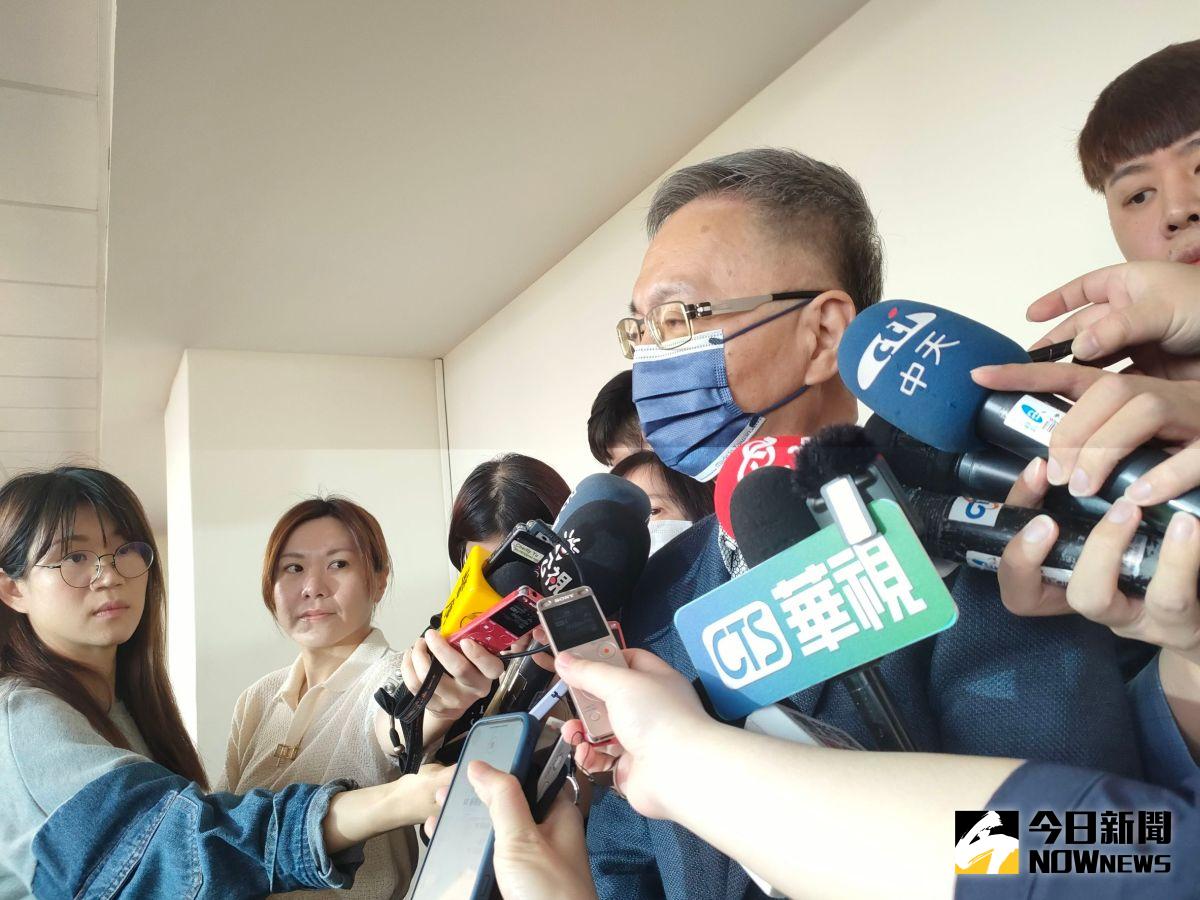 ▲今（3）日衛福部長薛瑞元表示，好市多莓果又檢出違規，已暫停好市多莓果輸入。（圖／記者許若茵攝，2023.05.03）