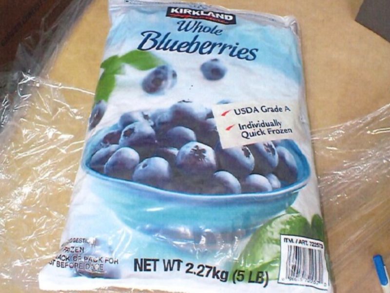 ▲好市多科克蘭冷凍藍莓、綜合莓，都被檢出帶有A肝病毒。（圖／翻攝自食藥署）