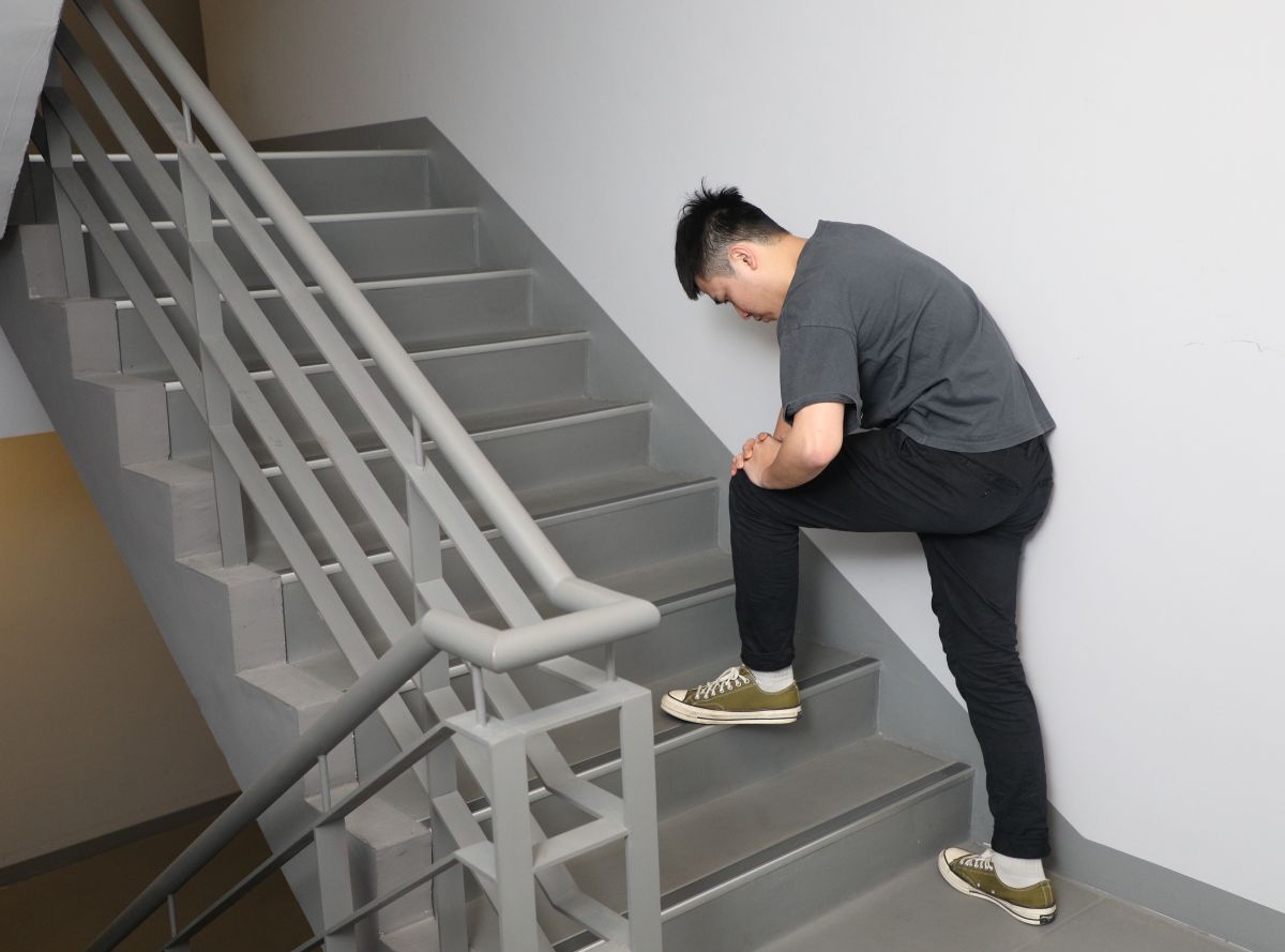 ▲若走路易喘、爬不到1層樓梯就心臟痛，可能是俗稱為「心臟癌症」的「肺動脈高壓」在作怪。（示意圖／記者陳明中攝）