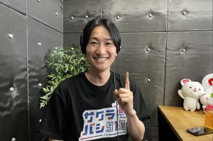 日本諧星遊韓國「用過竹籤偷戳攤販炸雞」！白目畫面曝光遭罵爆
