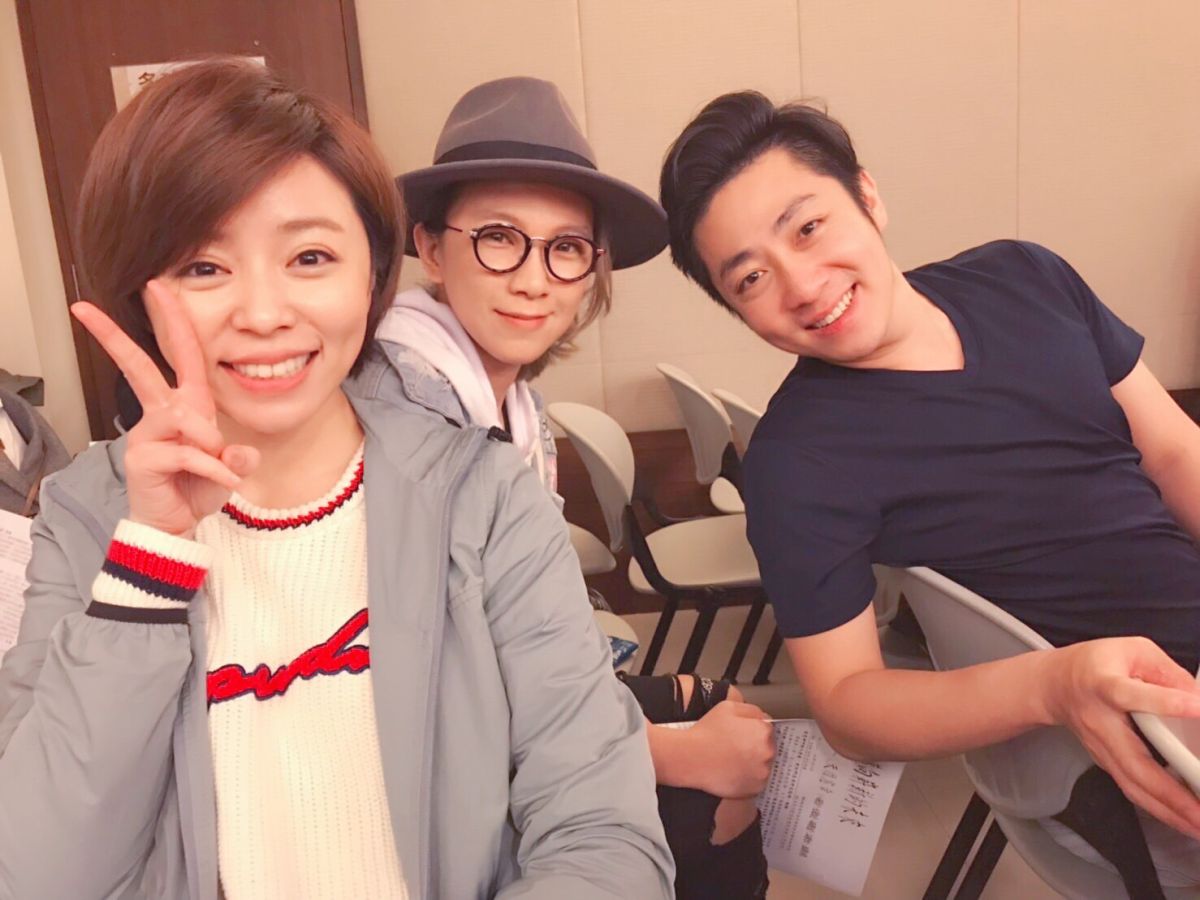 ▲艾成（右）生前一句話，讓王瞳（左）、張芸京至今回想起來都很不捨。（圖／神國大樂提供）