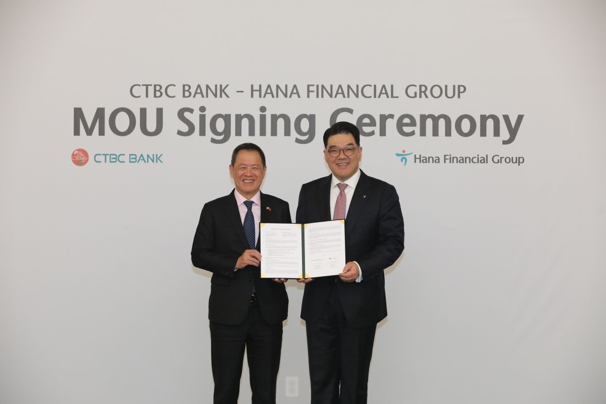 ▲2023年亞洲開發銀行56週年年會5月2日至5日於韓國仁川召開，中國信託商業銀行董事長利明献率領中國信託銀行多位高階主管與會。(圖/品牌提供)