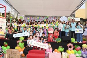 小老闆市集充滿童趣味　國際崇她嘉義社所得捐給新住民
