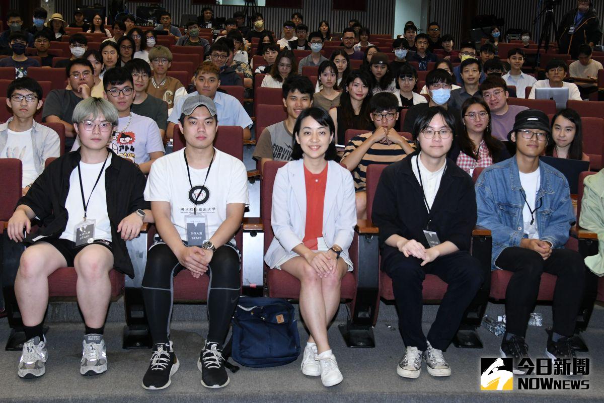 ▲時代力量黨主席王婉諭出席《NOWnews今日新聞》與政大學生會合辦的政黨論壇活動。（圖／記者林調遜攝）