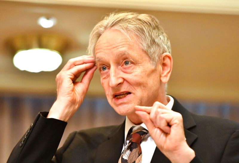 ▲研究人工智慧（AI）的先驅辛頓（Geoffrey Hinton）今天接受路透社訪問時說，人工智慧給人類帶來的威脅可能比氣候變遷「更加急迫」。（圖／美聯社／達志影像）