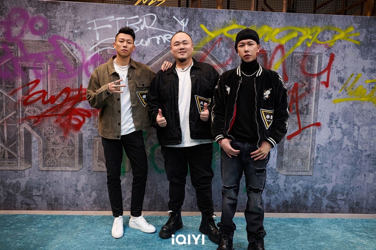 ▲頑童上《中國說唱巔峰對決2023》，大陸選手齊喊「瘦子好帥」。（圖／愛奇藝國際站提供）